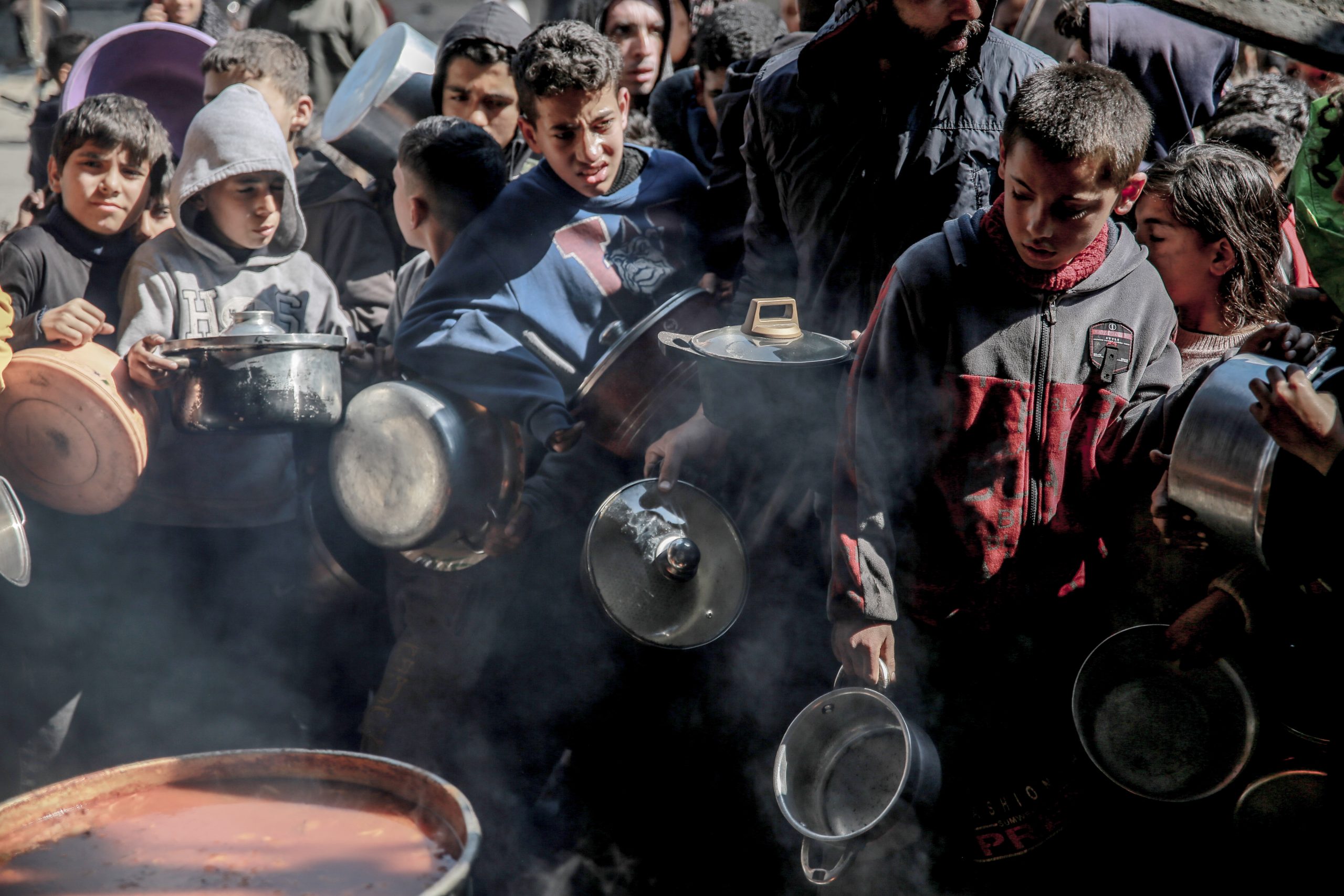 Almanya: Önceliğimiz Gazze’ye Daha Fazla Yardımın Girmesi