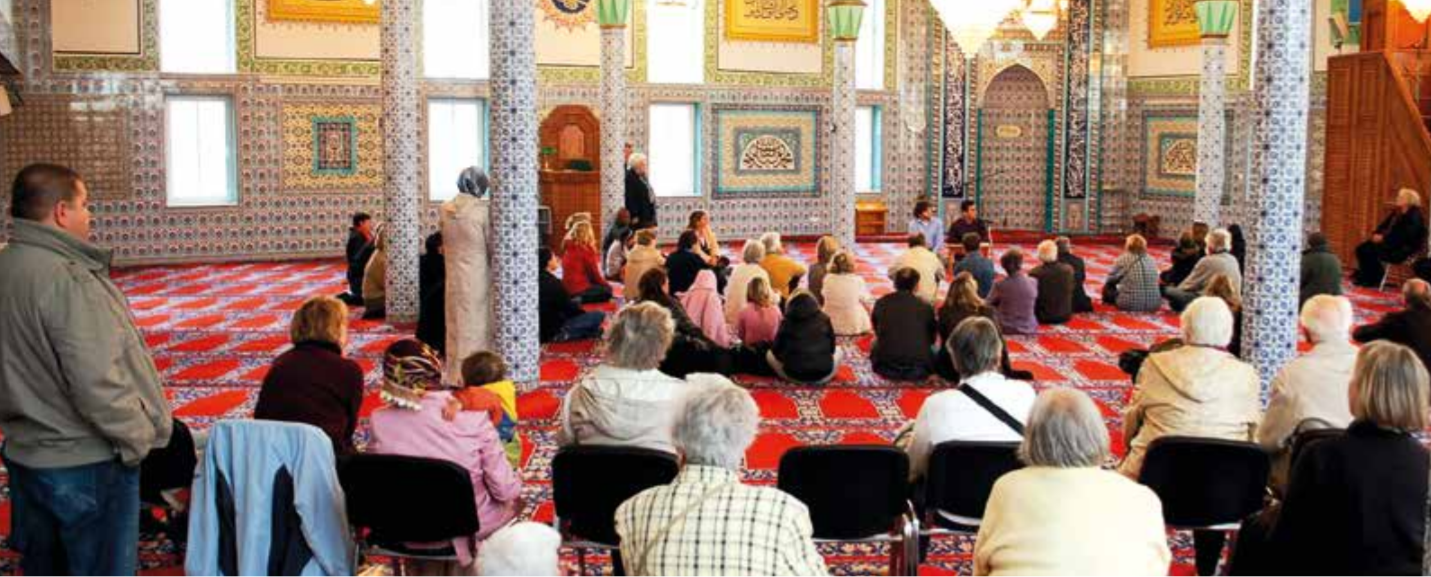 Almanya’daki İslami Kuruluşlar Açık Cami Günü’ne Çağırdı