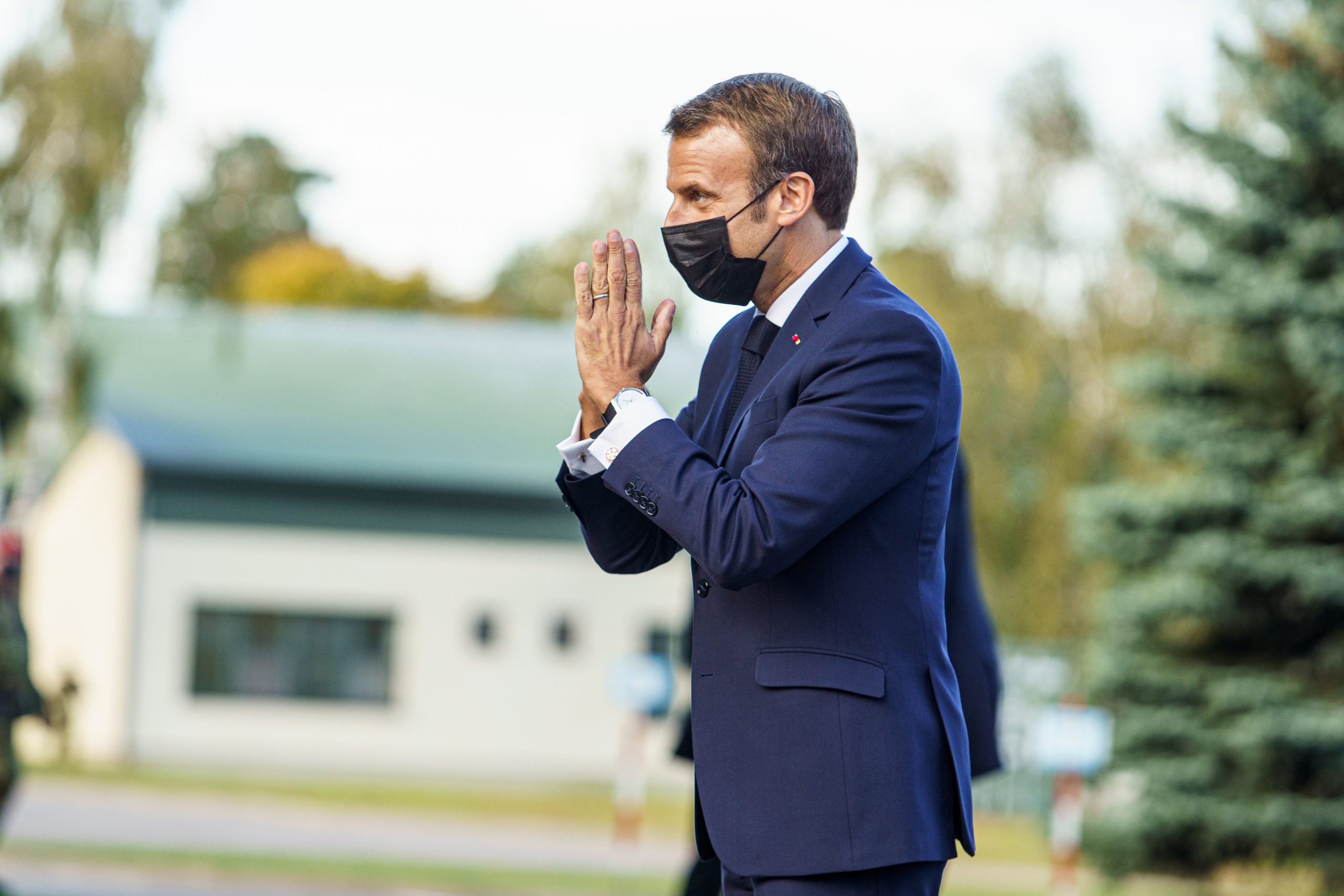 Macron: “Aşısızları Hapsetmeyeceğim Ama Canlarını Sıkacağım”